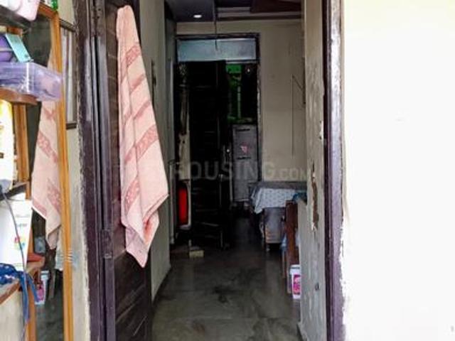 Flat for sale in North West Delhi, Deri