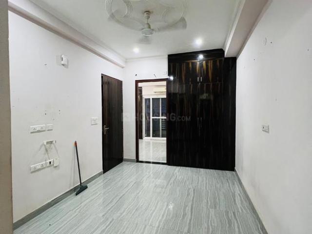 Flat for rent in Ardee City, Gurugram