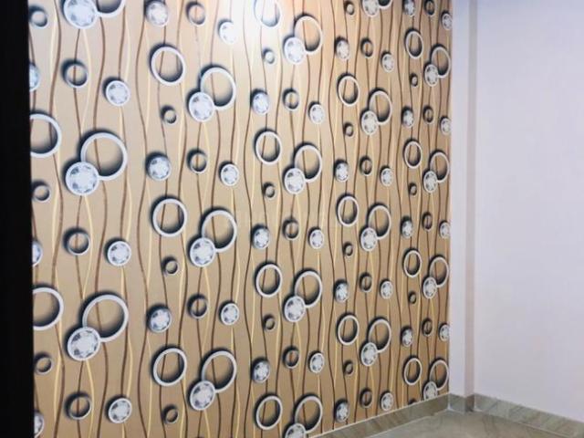 Flat for sale in North West Delhi, Deri