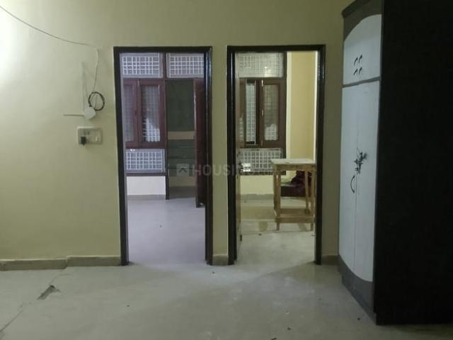 Flat for rent in Sector 62, Noida