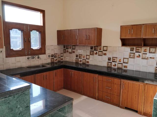 Flat for rent in Mohari, Punjab