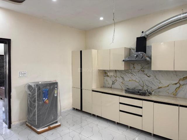 Flat for rent in Mohari, Punjab
