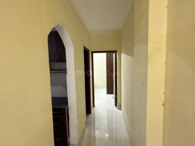Flat for rent in South West Delhi, Deri