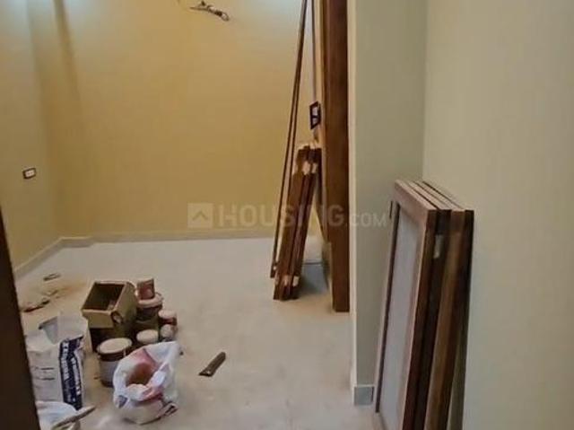 Flat for rent in North West Delhi, Deri