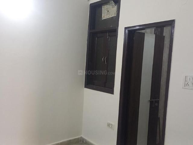 Flat for rent in North West Delhi, Deri