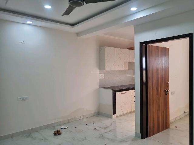 Flat for rent in Deri
