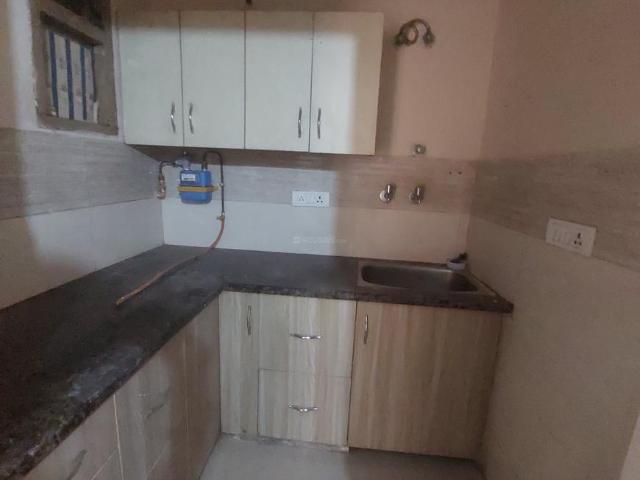 Flat for rent in Deri