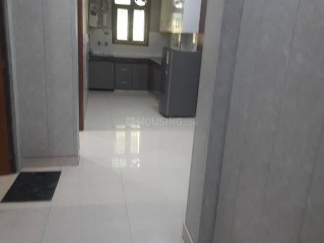 Flat for rent in Deri
