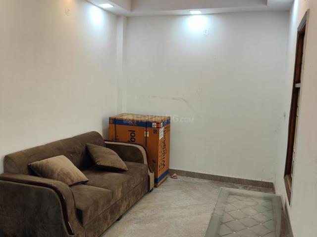 Flat for rent in North West Delhi, Deri