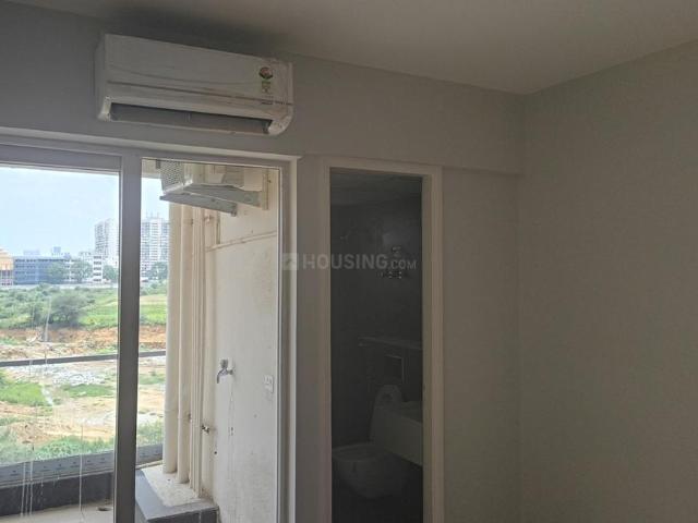 Flat for rent in Hariana