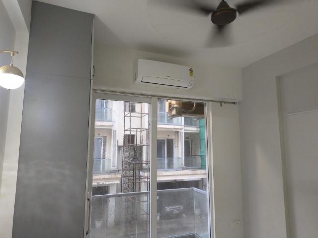 Flat for rent in Hariana