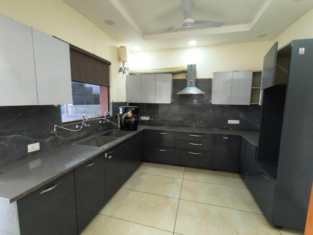 Flat for rent in Hariana
