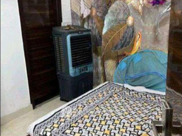 Flat for rent in West Delhi, Deri
