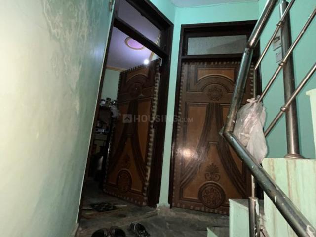 Flat for sale in North East Delhi, Deri