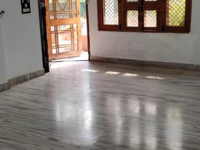 Flat for rent in Madya