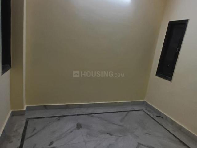 Flat for sale in East Delhi, Deri