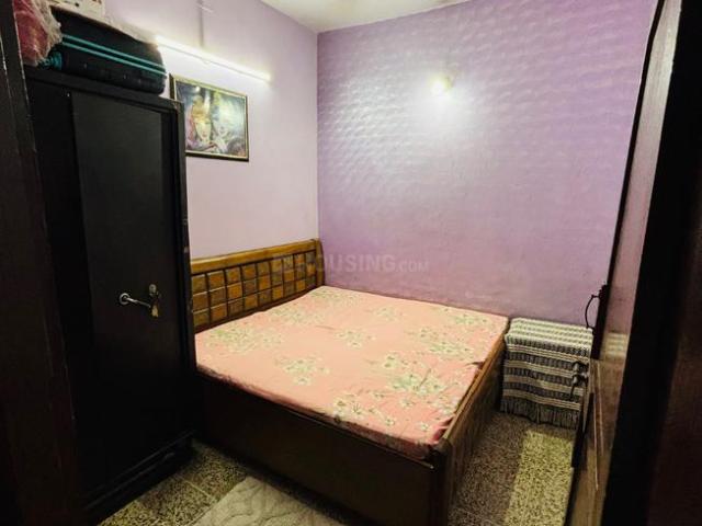 Flat for rent in North West Delhi, Deri