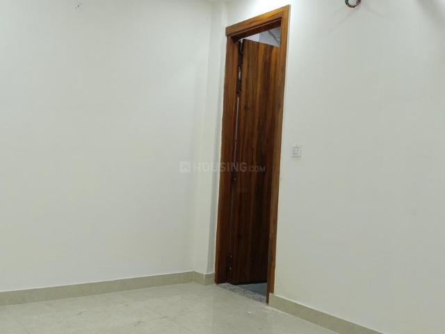 Flat for sale in North West Delhi, Deri
