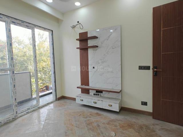 Flat for rent in North West Delhi, Deri