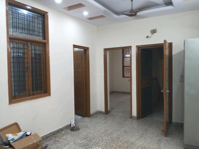 Flat for rent in North Delhi, Delhi
