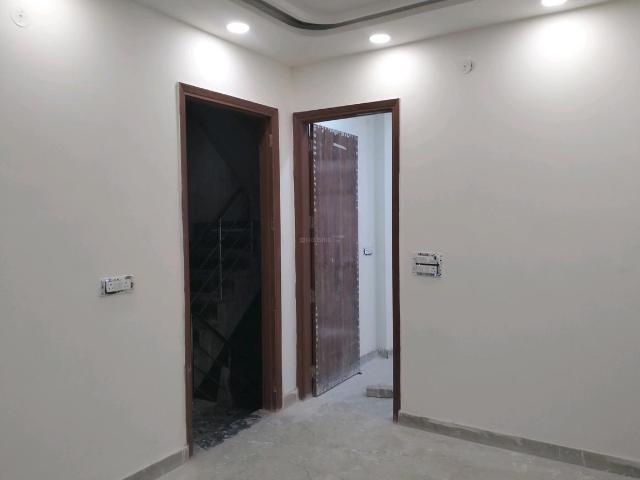 Flat for rent in North West Delhi, Deri