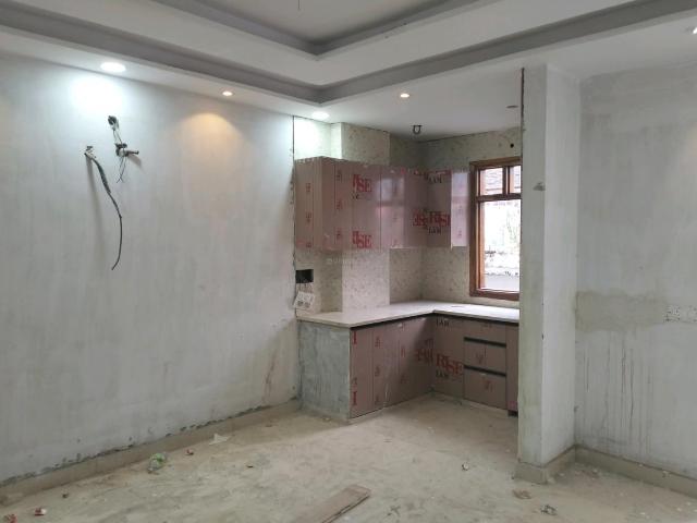 Flat for sale in North West Delhi, Deri