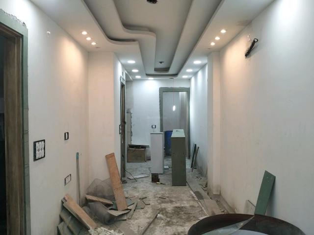 Flat for sale in North West Delhi, Deri