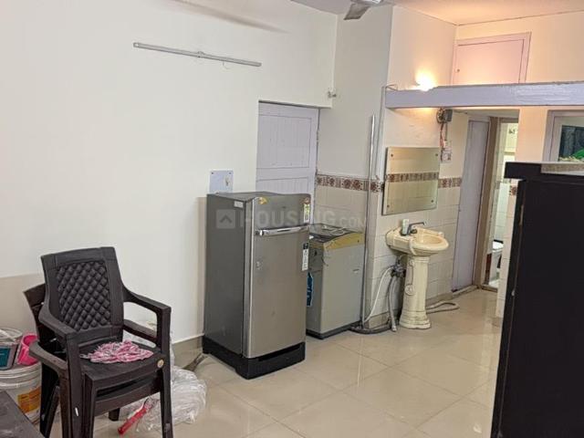 Flat for rent in South Delhi, Deri