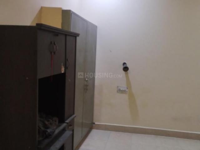 Flat for rent in Etah