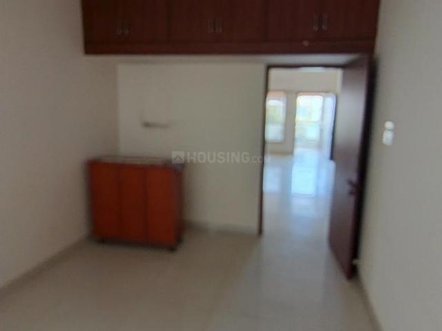 Flat for rent in Madya