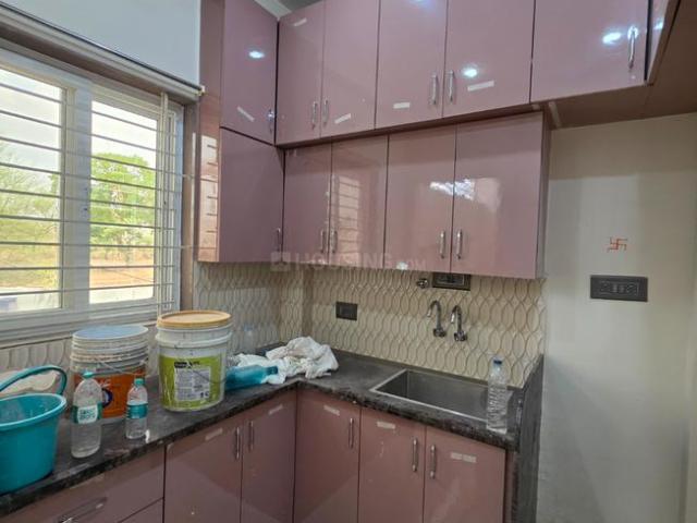 Flat for rent in Madya