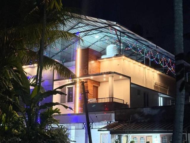 Flat for rent in Chittoor, Cheranallur