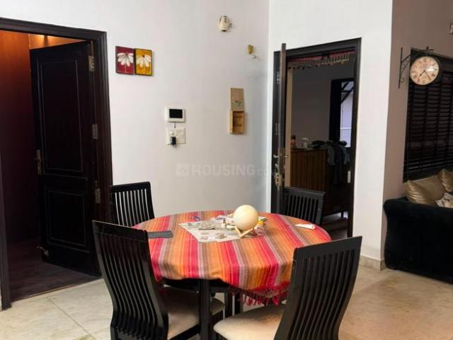 Flat for rent in Deri