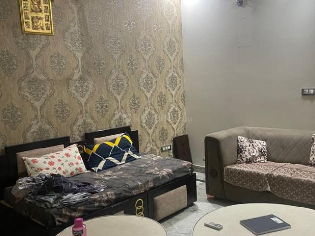 Flat for rent in West Delhi, Deri
