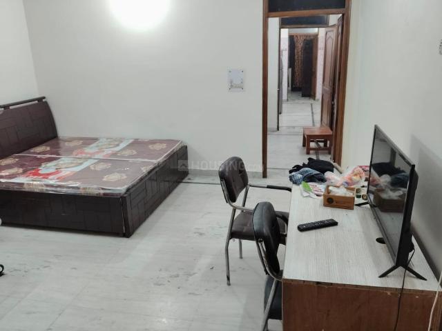 Flat for rent in West Delhi, Deri