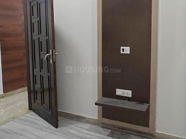 Flat for rent in West Delhi, Deri