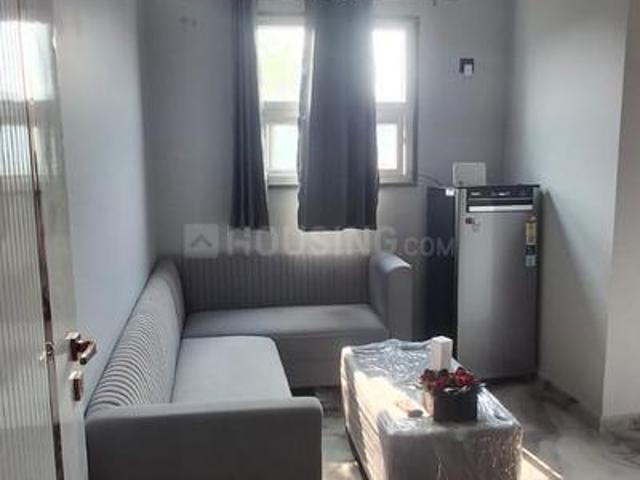 Flat for rent in West Delhi, Deri
