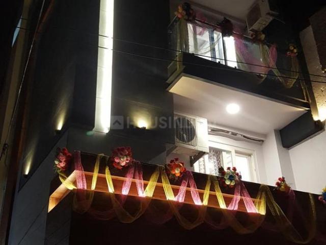 Flat for rent in West Delhi, Deri