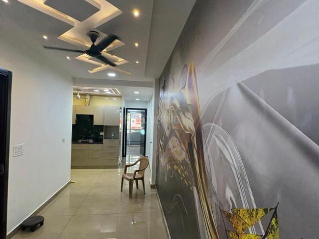 Flat for rent in Subash Nagar, Delhi