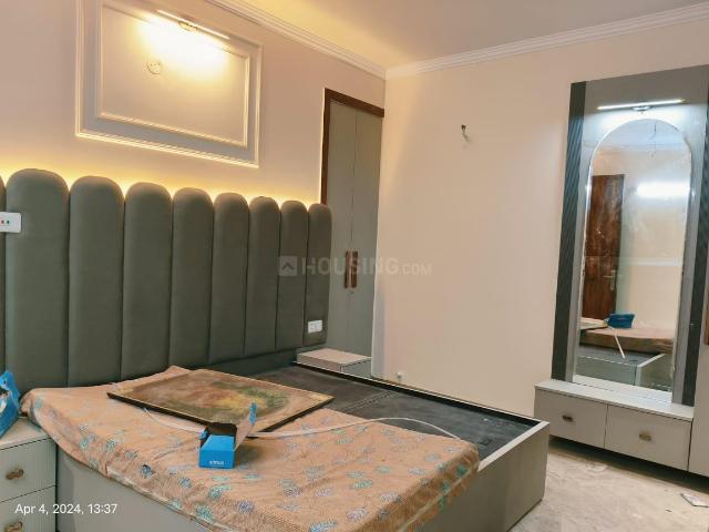 Flat for rent in Subash Nagar, Delhi