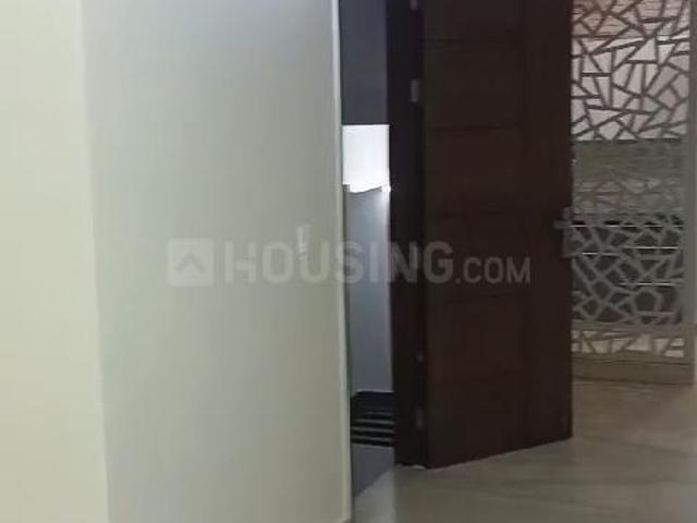 Flat for sale in West Delhi, Deri