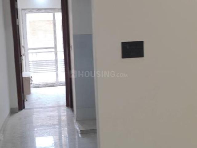 Flat for sale in West Delhi, Deri