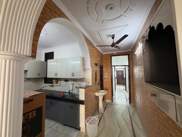 Flat for sale in West Delhi, Deri