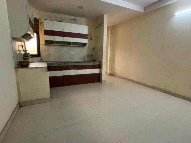 Flat for rent in South Delhi, Deri