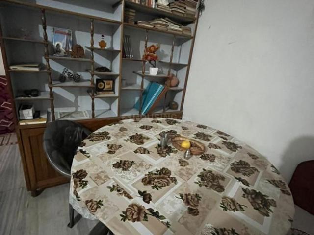 Flat for rent in Varanasi, Arunachal Pradesh