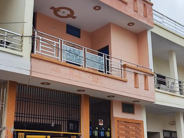 Flat for rent in Aligarh