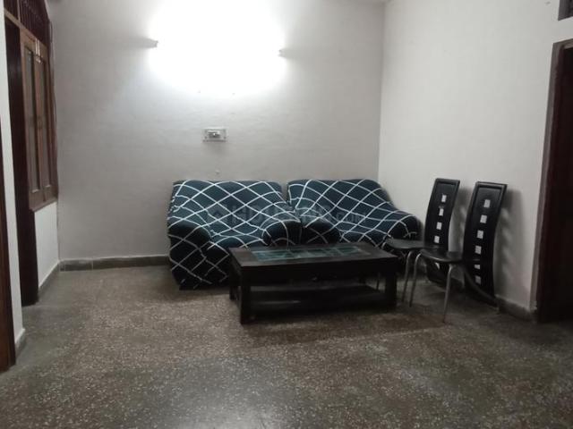 Flat for rent in West Delhi, Deri