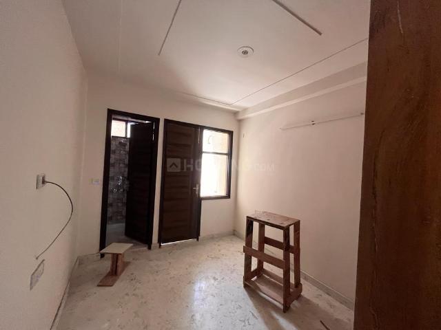 Flat for rent in West Delhi, Deri