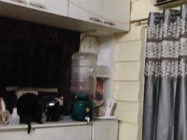 Flat for sale in Tangra North, Kolkata