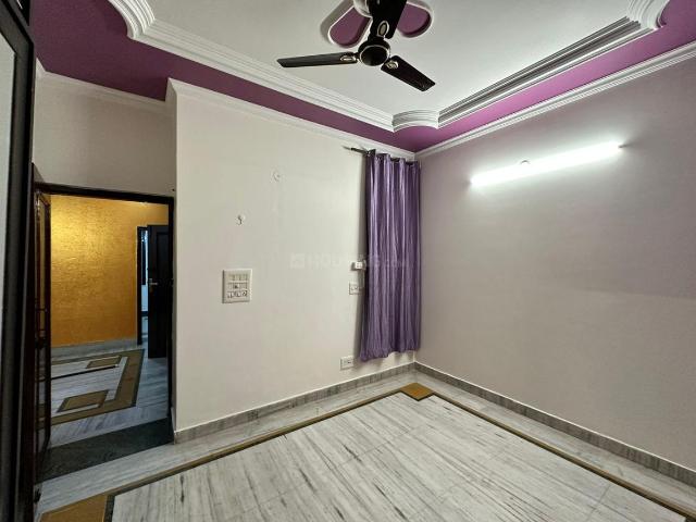 Flat for rent in West Delhi, Deri